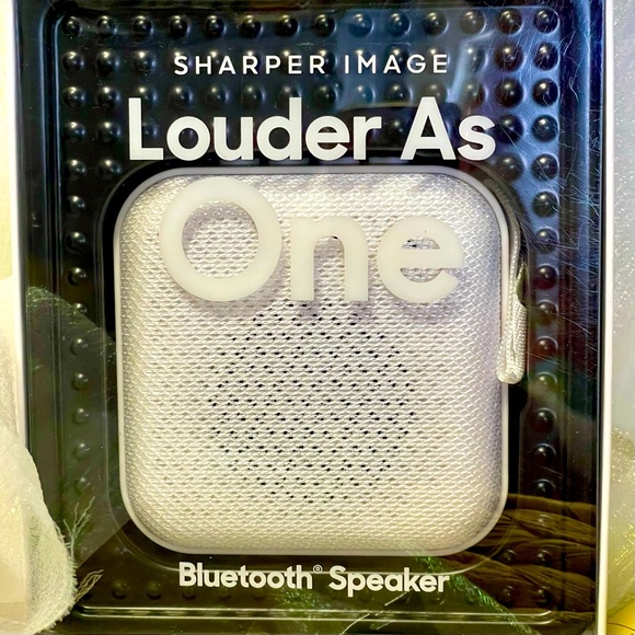 SHARPER IMAGE
Bluetooth Speaker NEW in Box - Picture 1 of 7